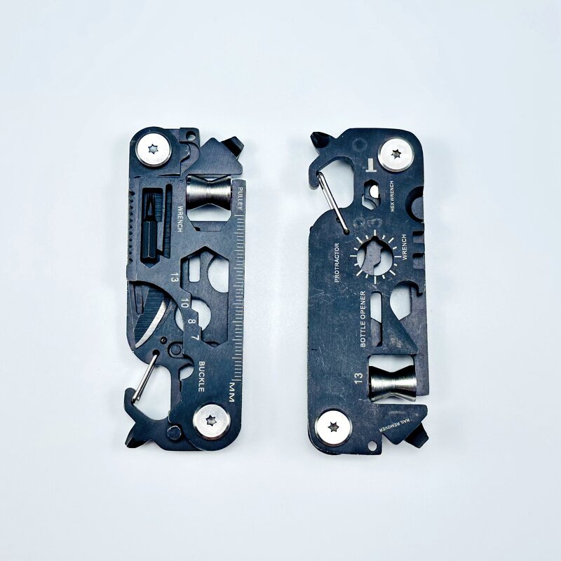 Multitool Keychain Factory - 30 in 1 EDC Gear Wallet Tool