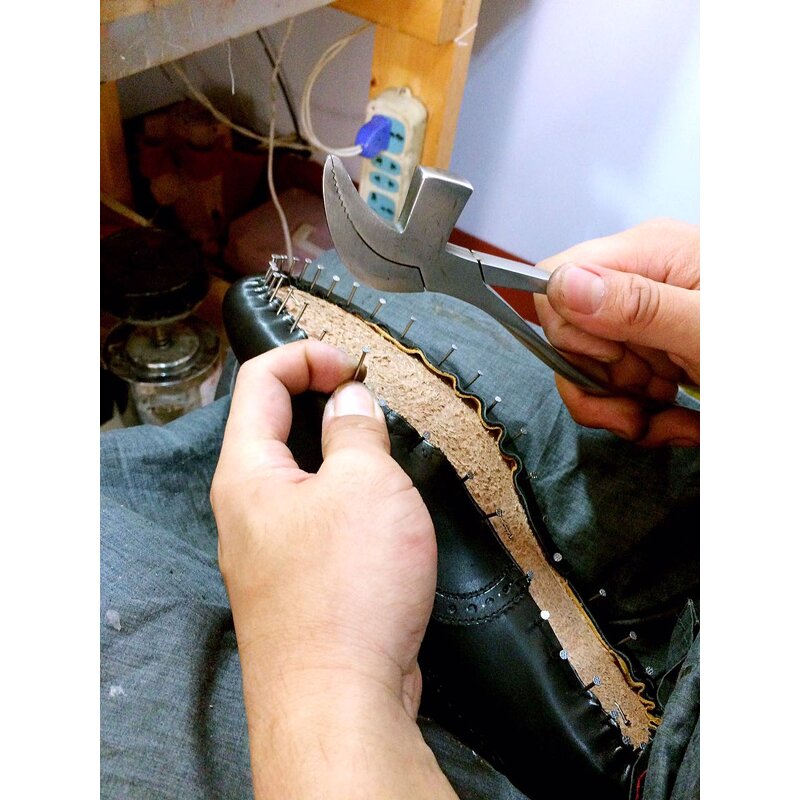 Shoemaking Pliers Supplier - Steel Saddlers Pliers with Hammer