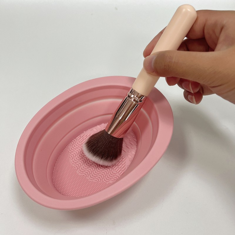 Cosmetics Cleaner Manufacturer - Foldable Reusable Silicone Mat