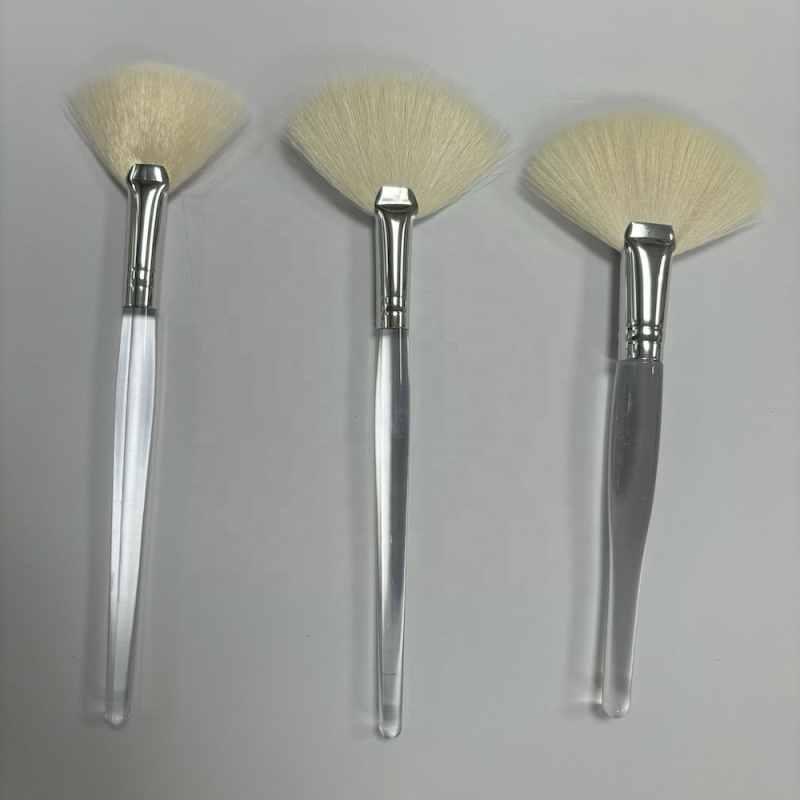 Goat Hair Fan Brush Supplier - Natural Soft Blush Powder Makeup Brush