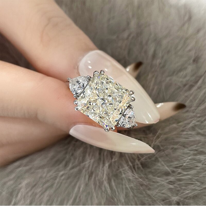Iced Out Luxury Jewelry Ring Factory - 8A Cubic Zirconia Radiant Cut Big Diamond