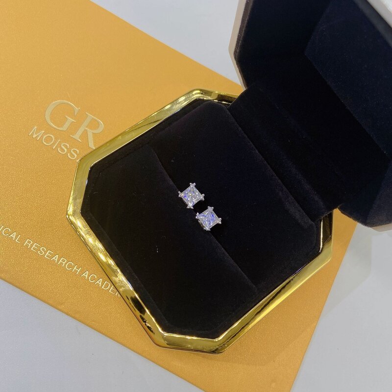 Hip Hop Luxury Jewelry Earring Manufacturer - Sterling Silver Vermeil Moissanite