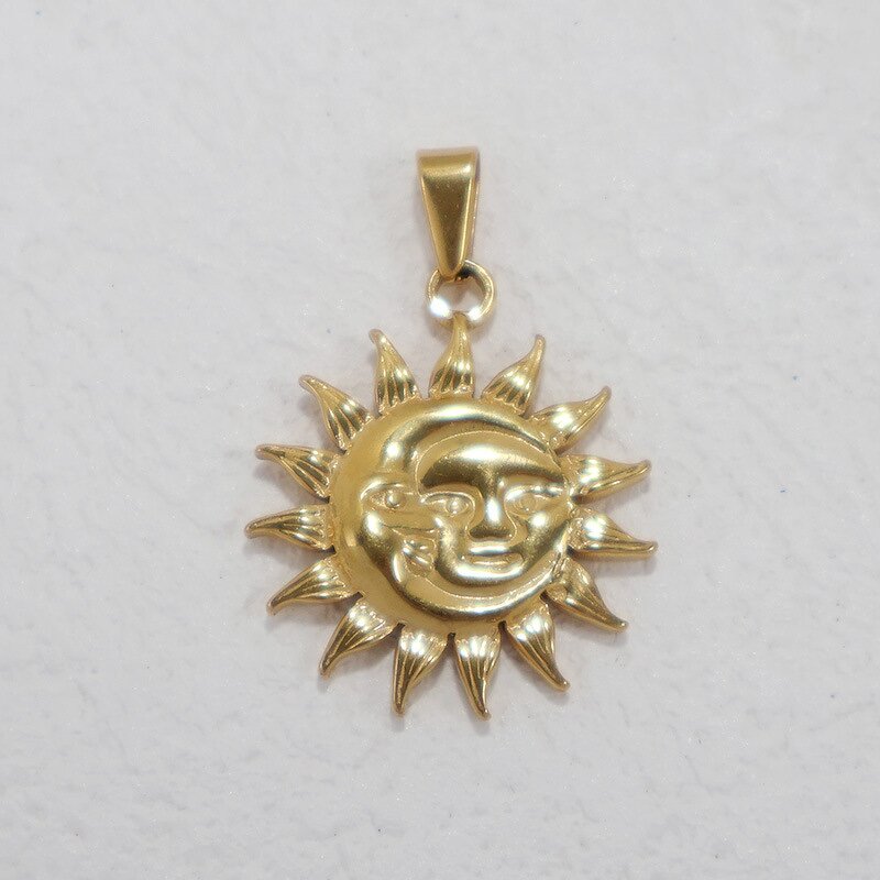 Dainty Sun Pendant Necklace Manufacturer - Luxury Stainless Steel Gold Plated