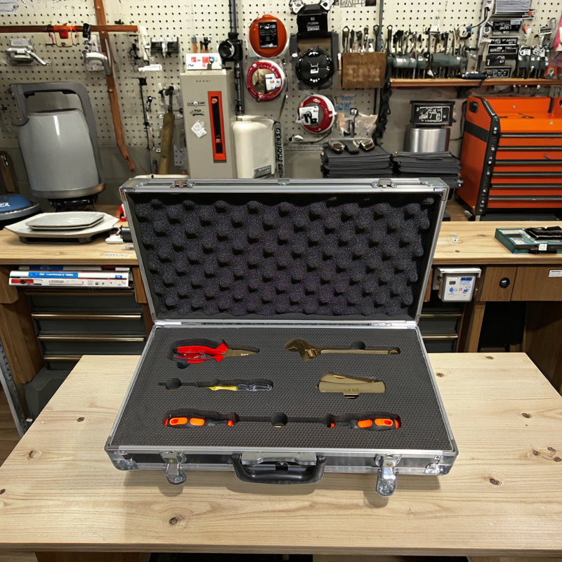 Non-Sparking Tool Kit Factory - OEM Electrician Six-Piece Set