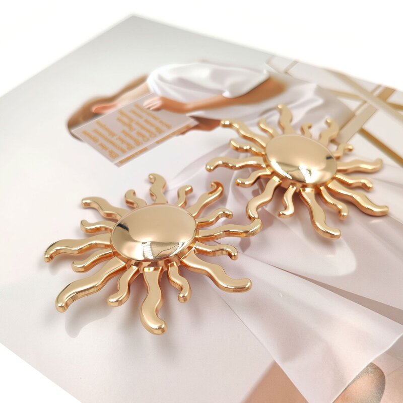 Shank Button Factory - OEM Gold Silver Sun Flower Alloy Button