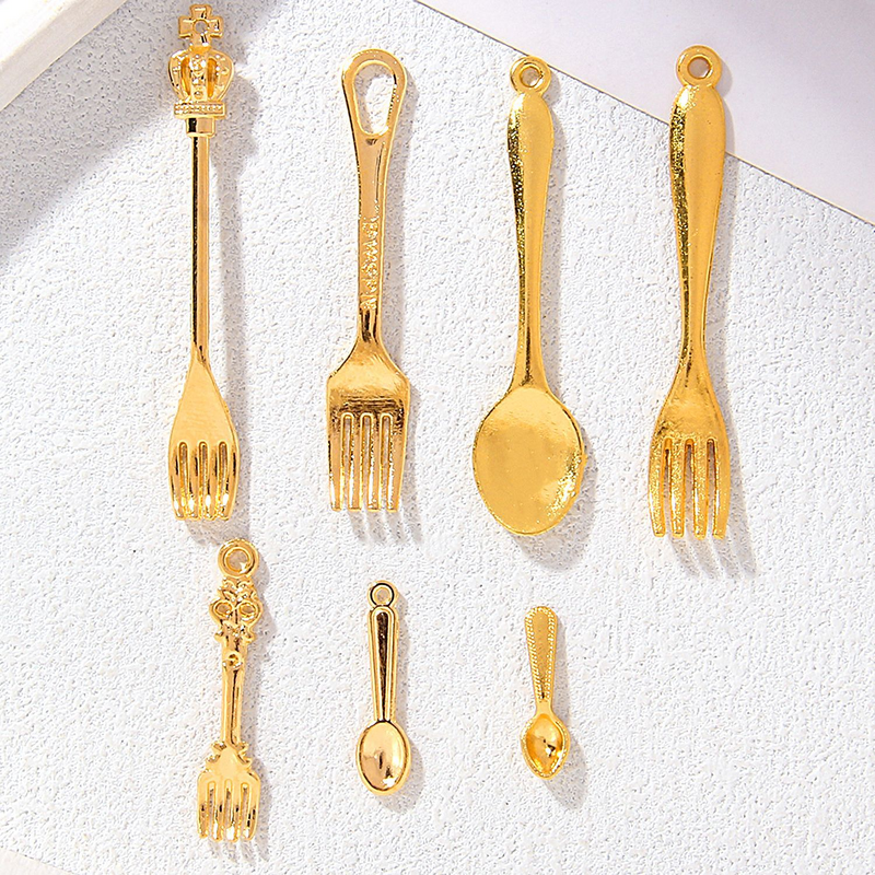 Resin Accessories Factory - OEM Miniature Food Fork Spoon