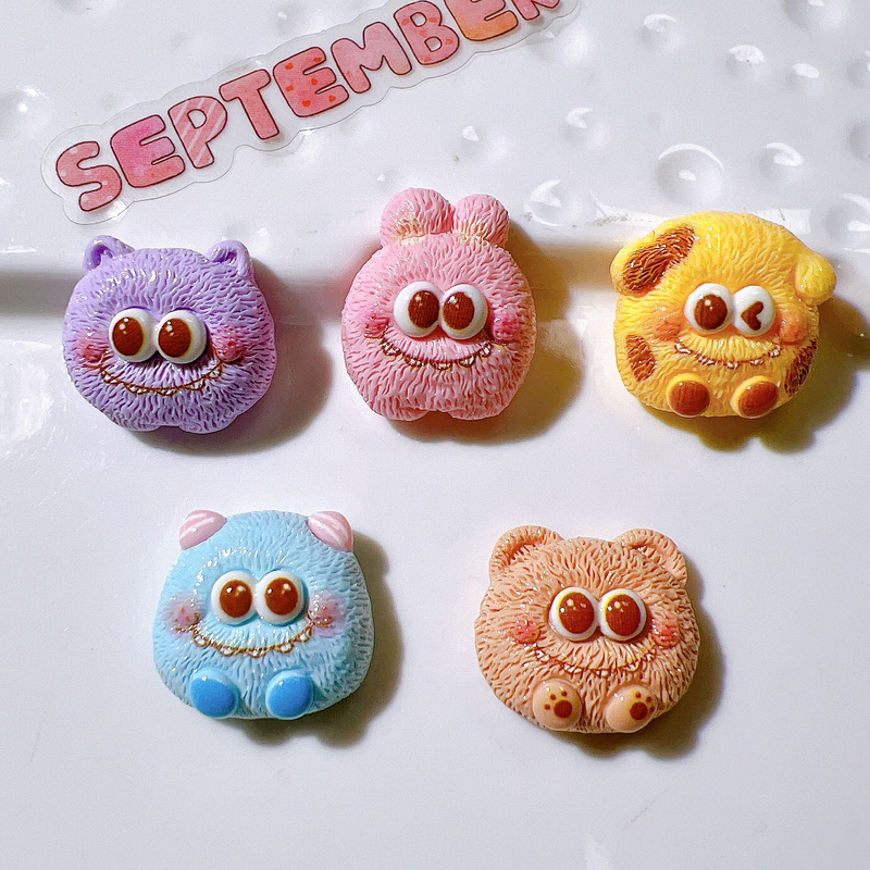 Resin Crafts Factory - OEM Water Cup Stickers Monster Rabbit