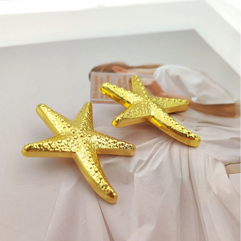 Shank Button Factory - OEM Women's Starfish Shape Coat Button