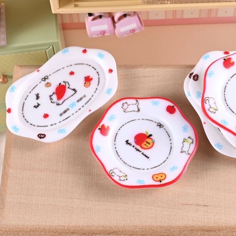 Resin Crafts Factory - OEM Simulation 3D Cartoon Dish Dollhouse