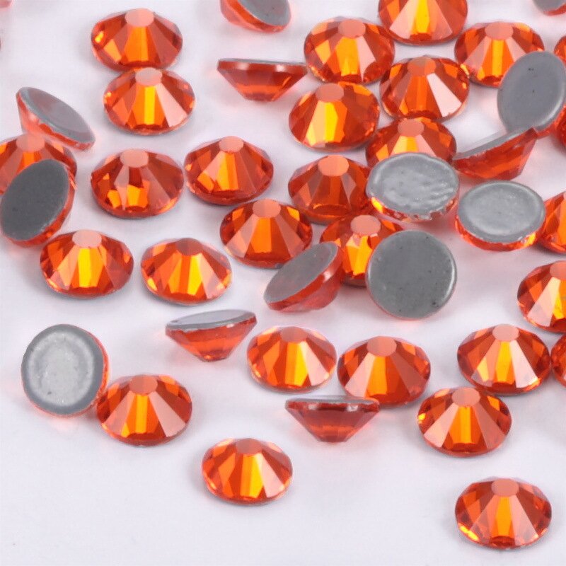 Rhinestones Factory - OEM Crystal Round Flatback Hotfix