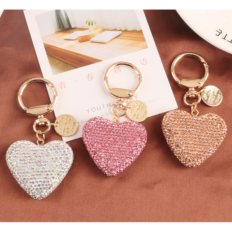 Keychain Supplier - Alloy Keychain Diamond Love Earphone Cover