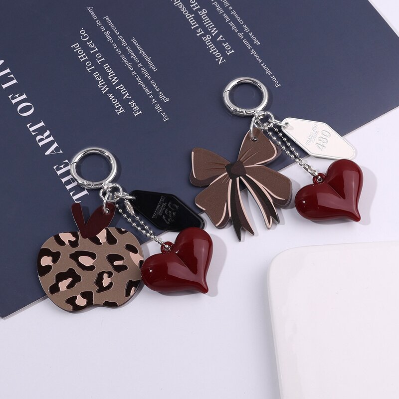 Keychain Factory - Anime Acrylic Keychain Leopard Heart Bottle Opener