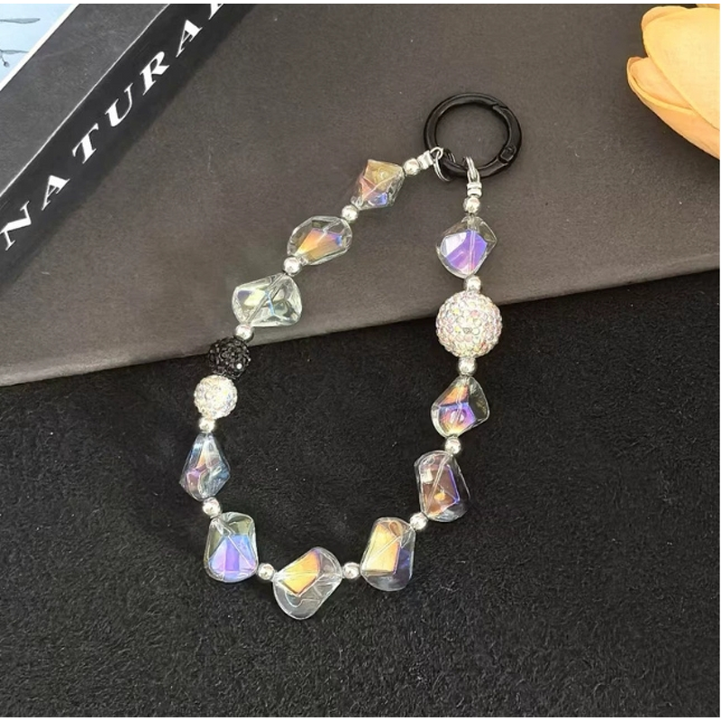 Keychain Manufacturer - Alien Diamond Crystal Bead Car Keychain