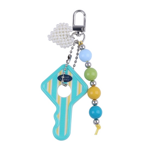 Keychain Factory - Key Shaped Pendant Pearl Heart Bead Creative