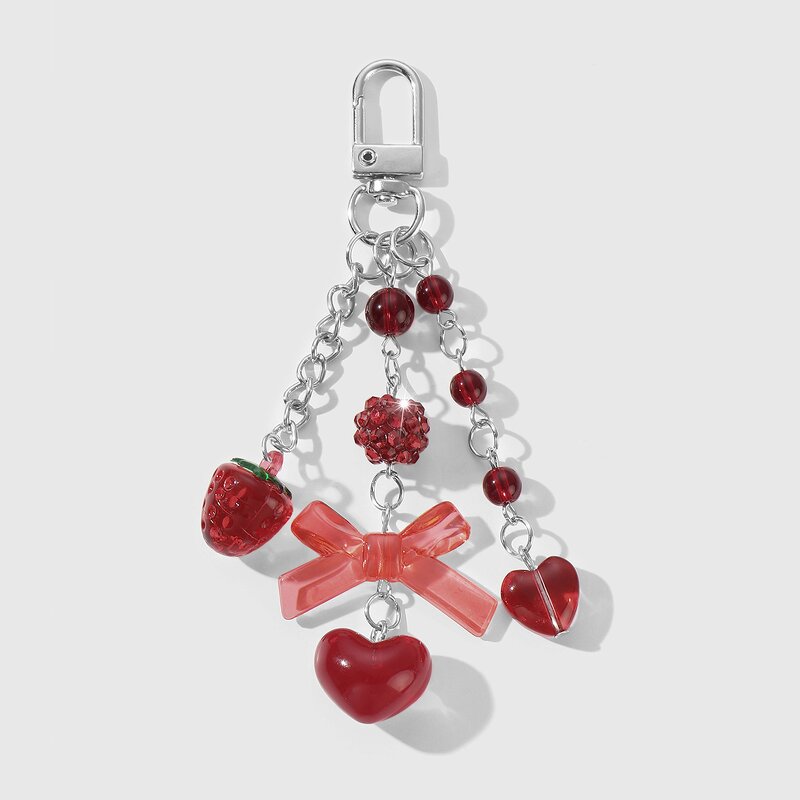 Keychain Manufacturer - Pearl Rhinestone Claw Chain Strawberry Heart