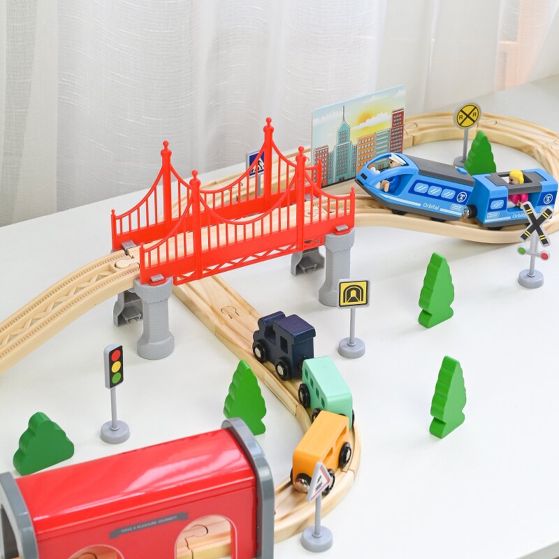 Wooden Tracks Factory - OEM Creative Electric Train Set