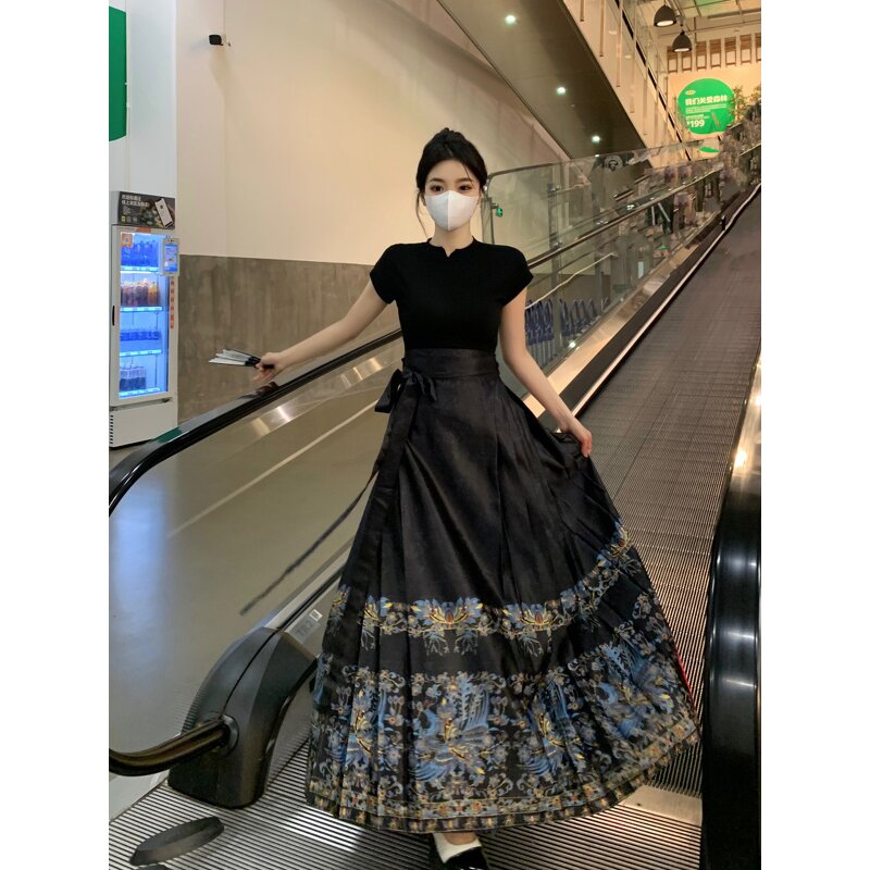 Horse Skirt Factory - OEM Spot Goods Niche Design