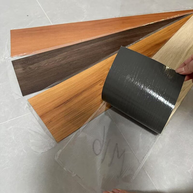 PVC Flooring Supplier - New Design Self-Adhesive Wood Grain Scratch Resistant