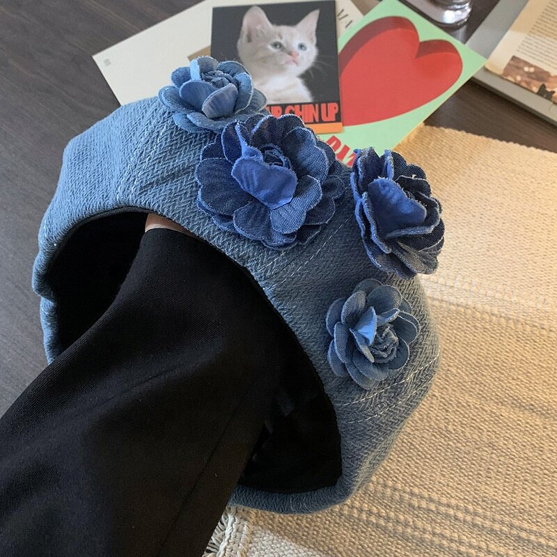 Denim Beret Factory - Washed Floral Vintage-Inspired Elegance