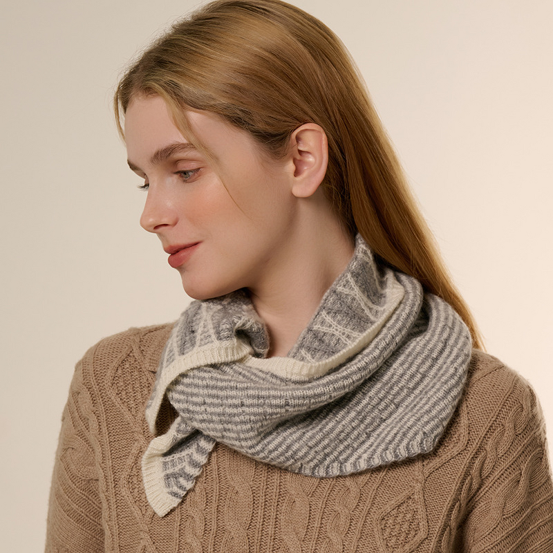 Cashmere Scarf Factory - Retro Ethnic Style Square Luxurious Warmth