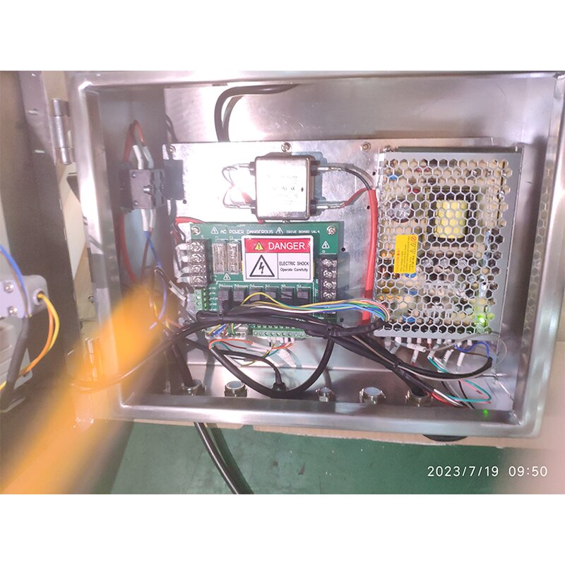 Metal Detector Manufacturer - Gravity Free Fall Separator