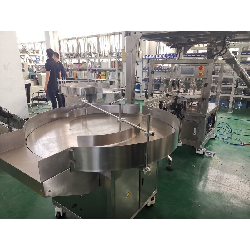 Rotary Table Factory - High Speed Plastic Bottles Feeding