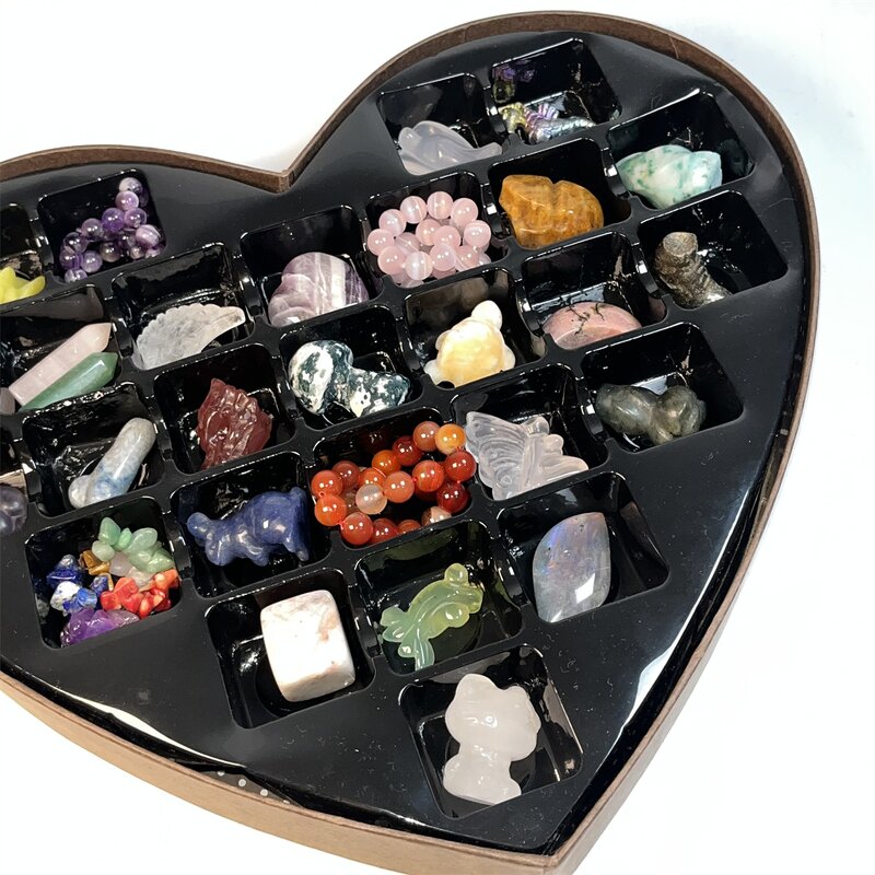 Gem Gifts Box Manufacturer - Valentine Crystal Carving Set