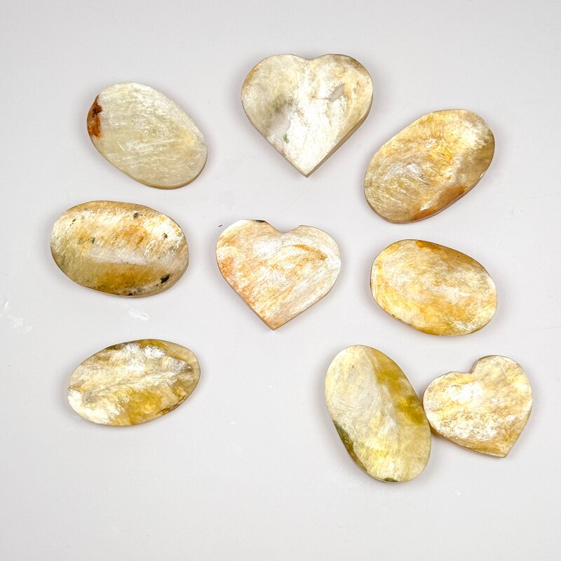 Palm Stone Manufacturer - Good Grade Golden Mica Hearts Lepidolite
