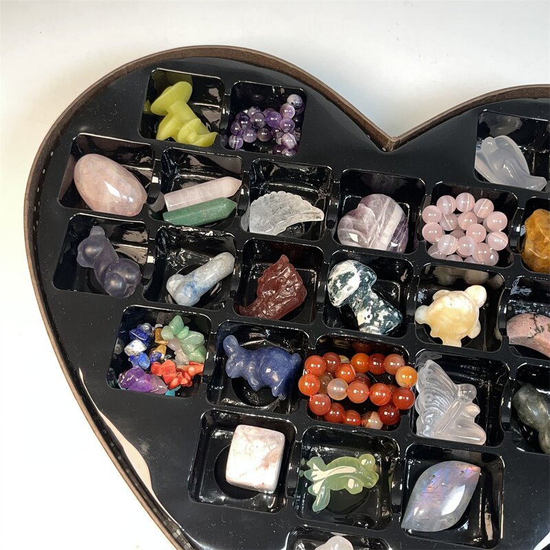 Gem Gifts Box Manufacturer - Valentine Crystal Carving Set