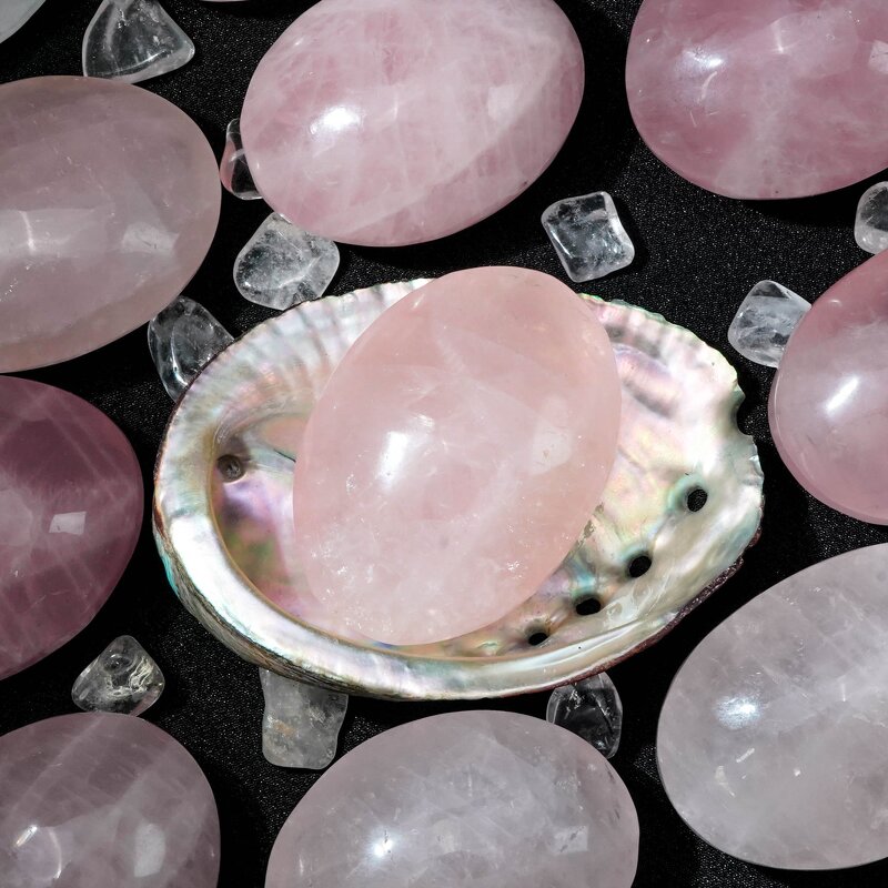 Palm Stone Manufacturer - Popular Rose Quartz Home Decor