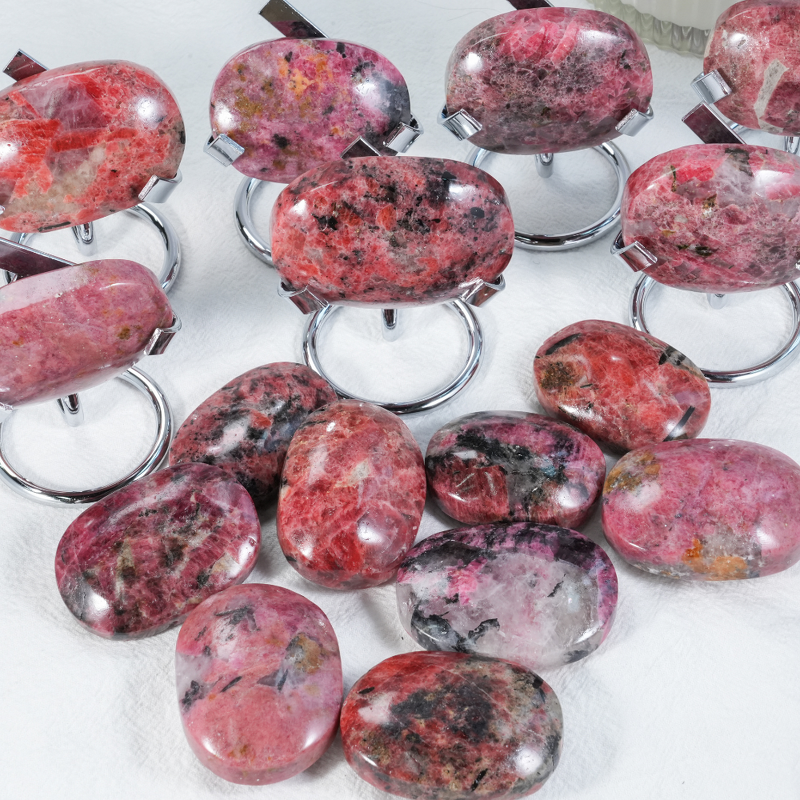Palm Stone Factory - Hot Sale Black Rhodonite Reiki Crystal