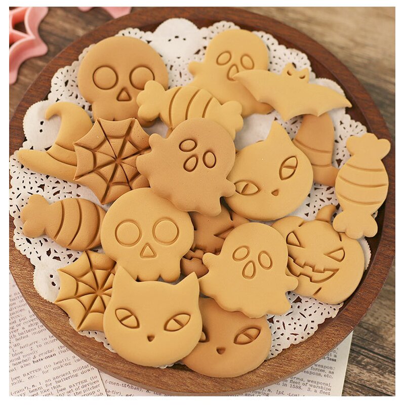 Halloween Cookie Cutter Factory - OEM 8pcs Small Cartoon Fondant Biscuit Mold