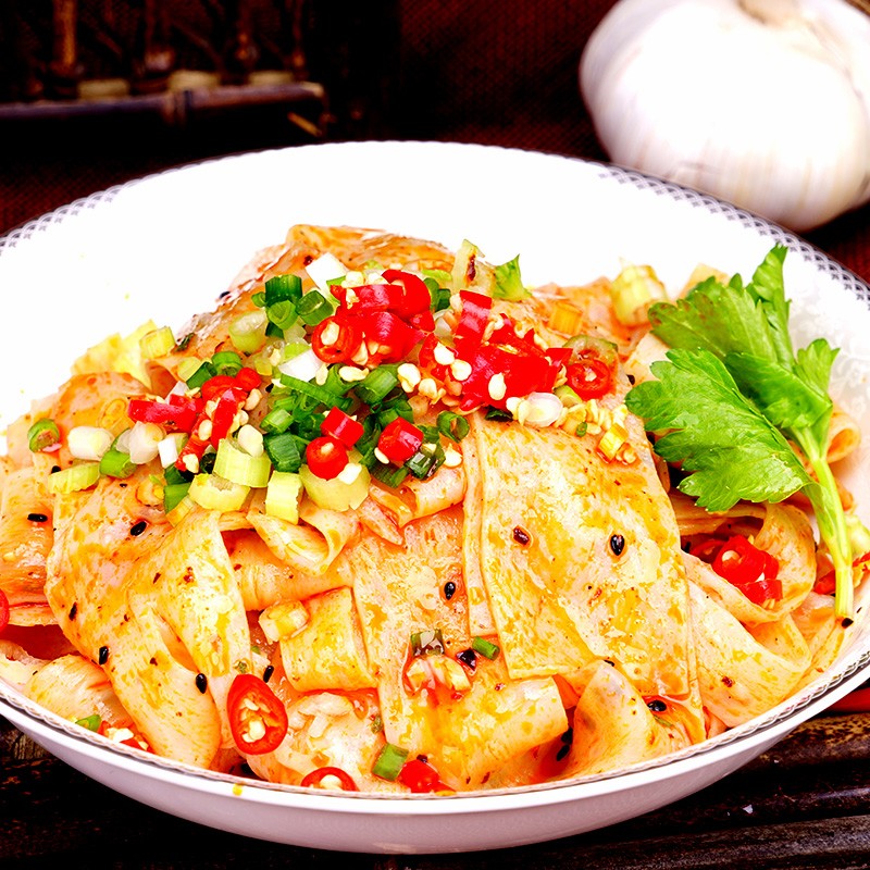 Red Oil Noodles Manufacturer - Bulk Dry Noodle Roll