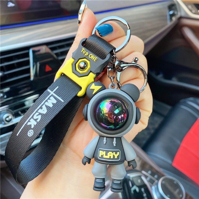Keychain Factory - Creative Space Suit Astronaut Car Ring