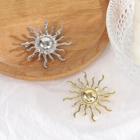 Brooch Factory - Stainless Steel Minimalist Sun Stud Brooches