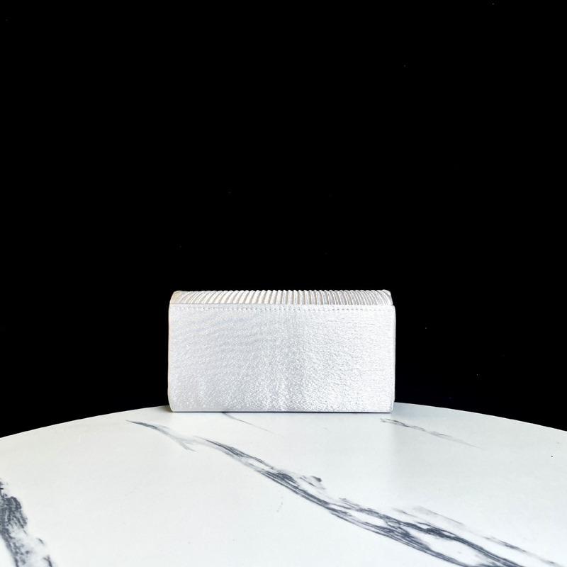 Evening Bag Manufacturer - European American Retro Beading Bag