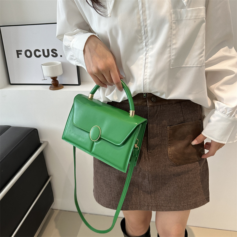 Evening Handbag Factory - Luxury Diamond-Encrusted Sunflower Bag