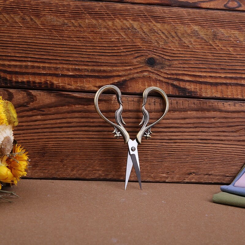 Scissors Factory - Retro Classic Tailor Embroidery Scissors for Fabric