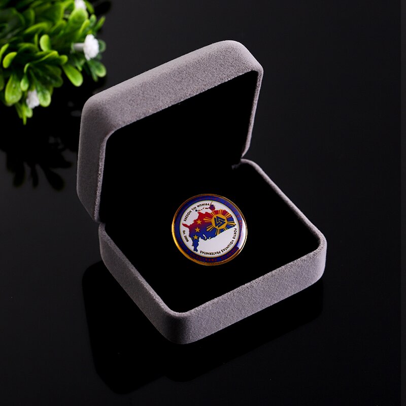 Lapel Pin Manufacturer - Your Own Design Personalized Pin