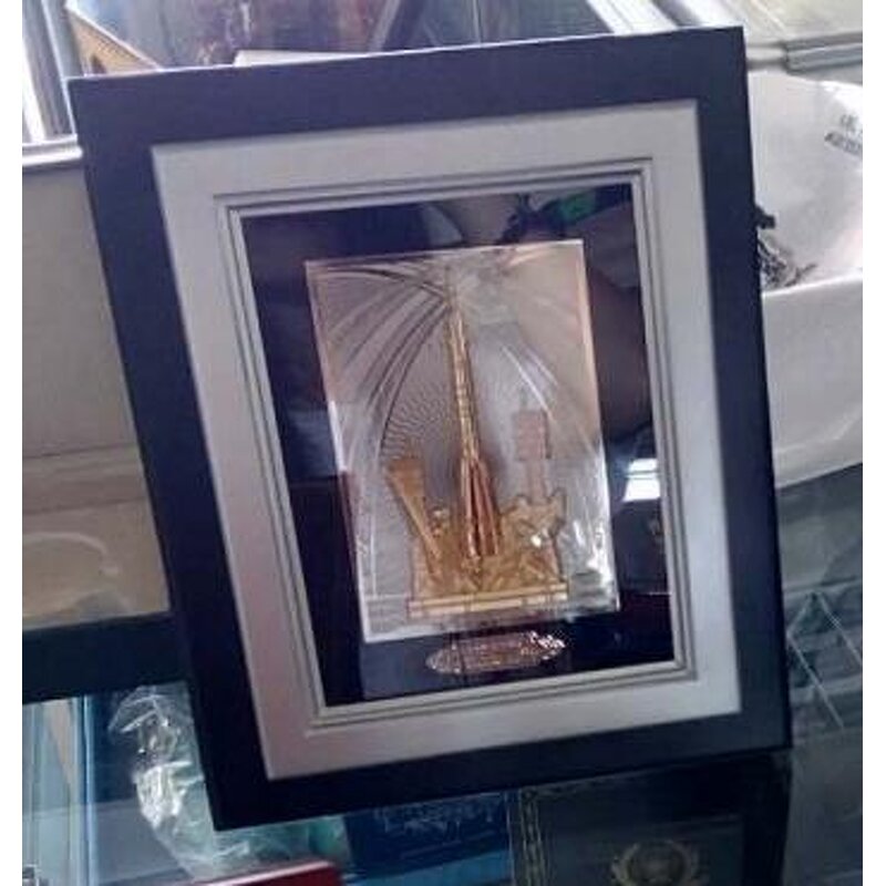 Souvenir Plaque Factory - Custom Engraved Gold Metal Plaque