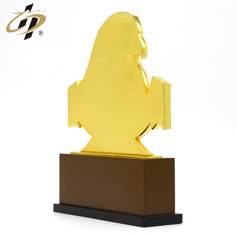 Trophy Manufacturer - Wholesale Custom Gold Falcon Trophy