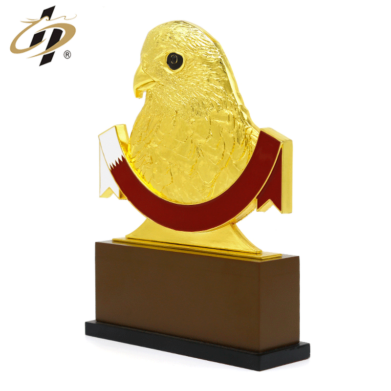 Trophy Manufacturer - Wholesale Custom Gold Falcon Trophy