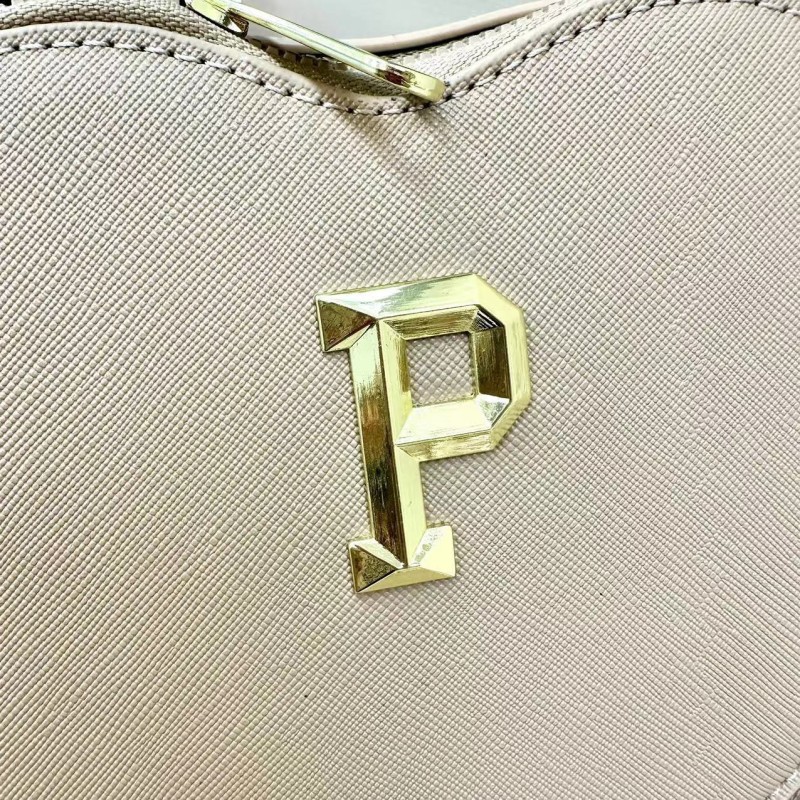 PU Bag Manufacturer - Heart Shaped Luxury Peach Love Shoulder