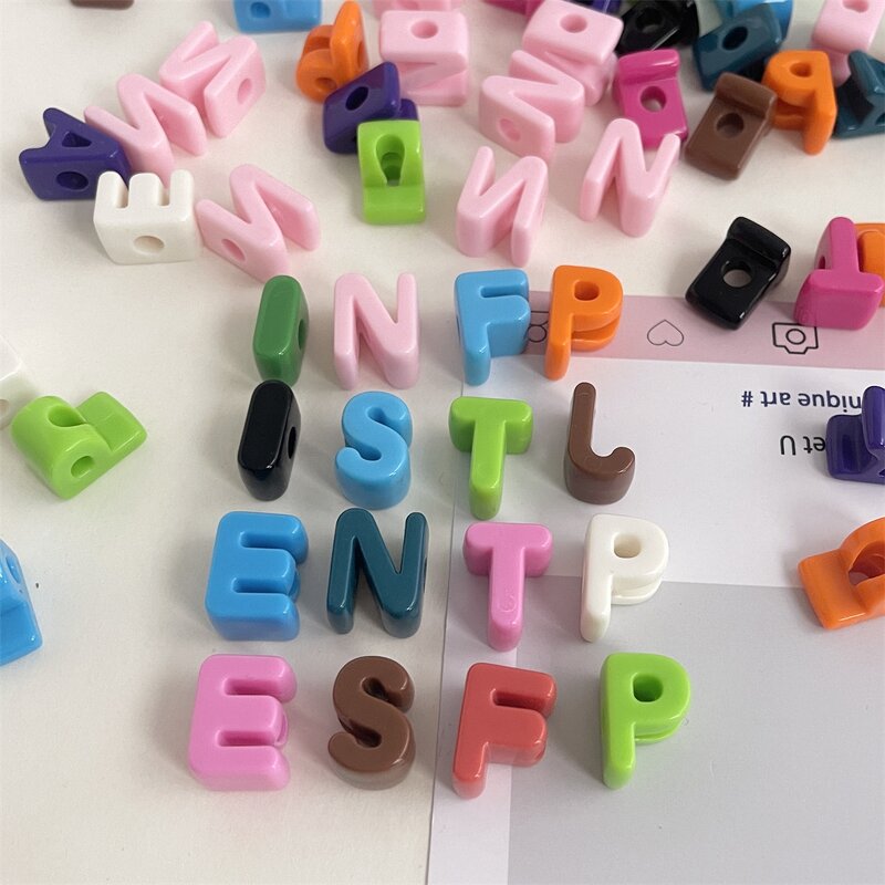 Beads Factory - Acrylic Alphabet 3d Letter Beads DIY Jewelry Making