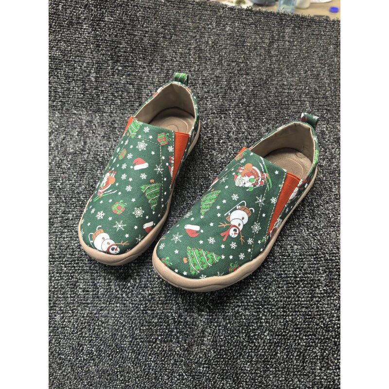 Canvas Shoes Manufacturer - OEM/ODM Christmas Santa Deer Print Loafers Sneakers