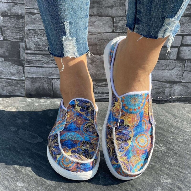 Canvas Shoes Factory - OEM/ODM Bohemia Floral Print Slip-on Half Ankle