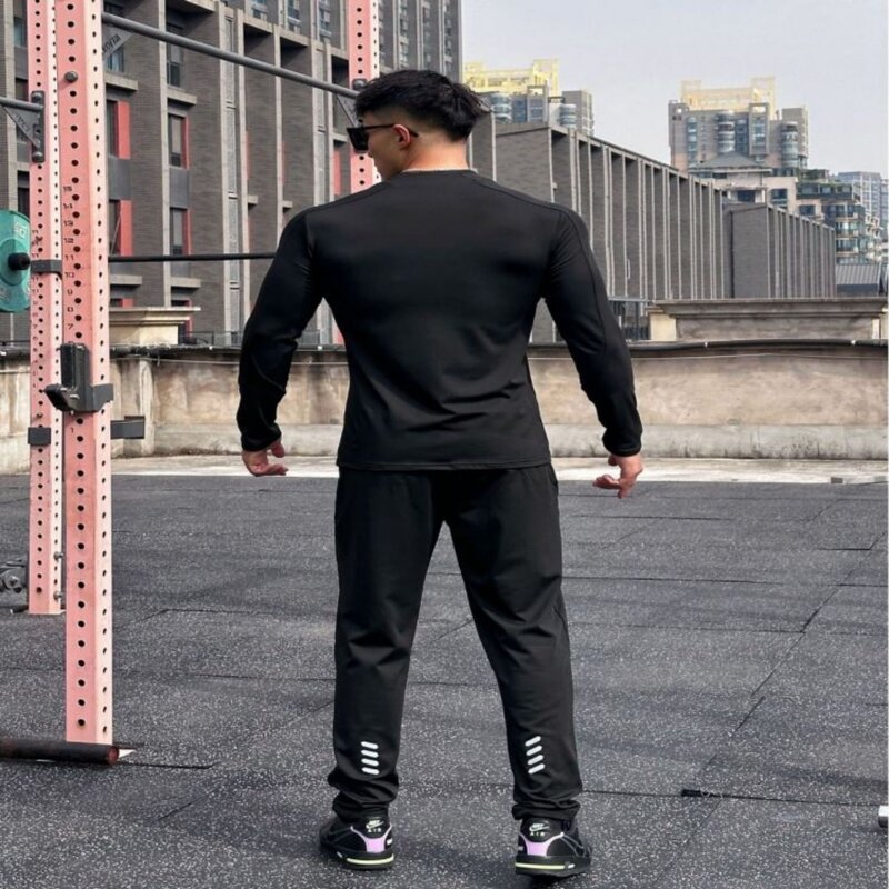 Men's Gym Wear Set Manufacturer - OEM/ODM Custom Winter Fitness Suit