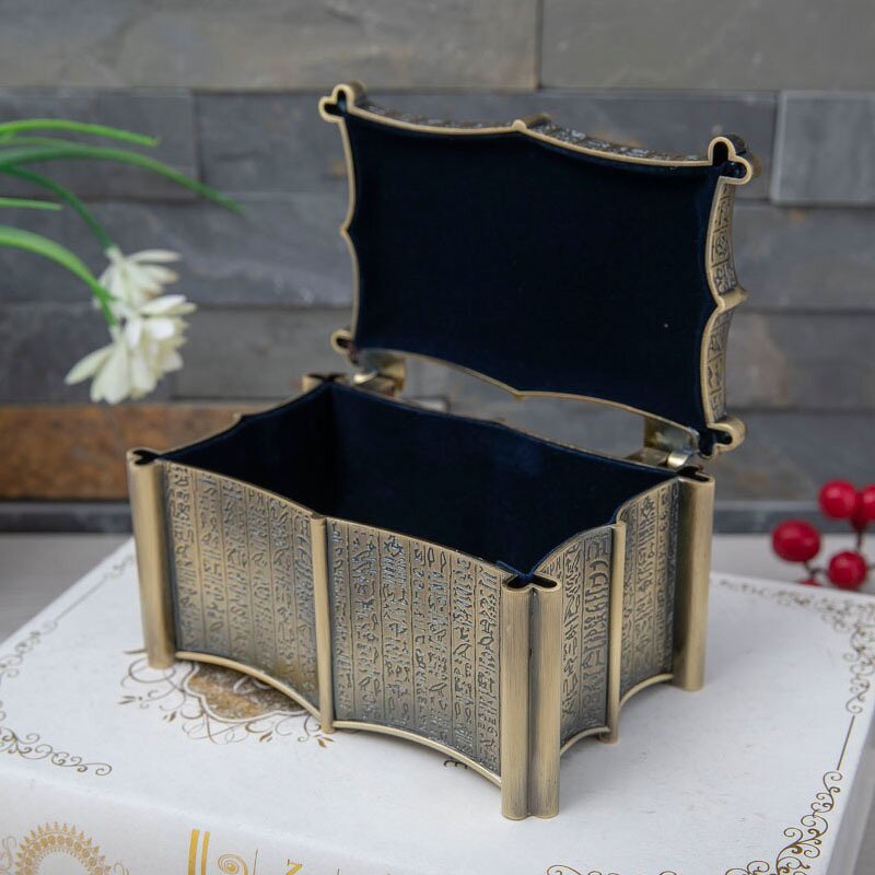 Jewelry Box Manufacturer - OEM/ODM Custom Egyptian Anubis Jewelry Storage Box