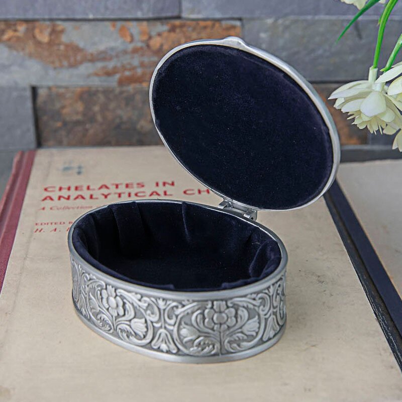 Jewelry Box Manufacturer - OEM/ODM Custom Zinc Alloy Oval Wedding Ring Box
