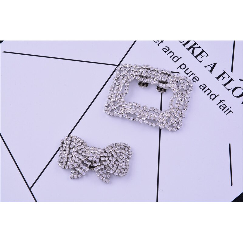 Shoe Buckle Manufacturer - OEM/ODM Custom Alloy Bow Diamond Shoe Flower